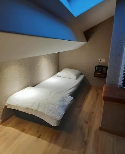 Le Relais Des Imprimeurs בוילון